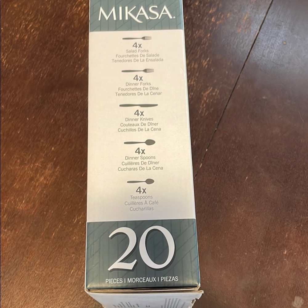 Mikasa Silver Flatware Set Timeless Dining Elegance - Picture 2 of 3